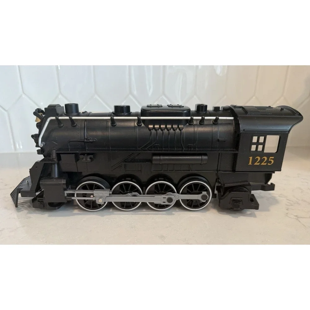 Lionel Polar Express Train Engine Locomotive 1225 Model 711795 Battery G Scale